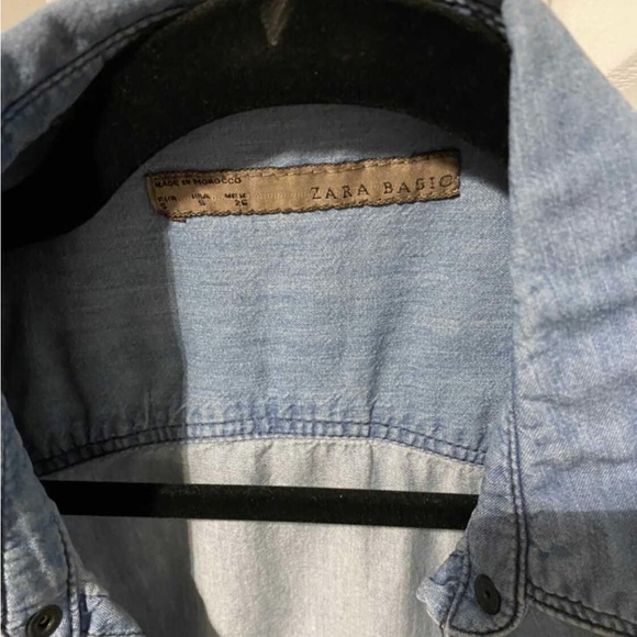 Zara Fitted Button Down Denim Shirt - Picture 2 of 2
